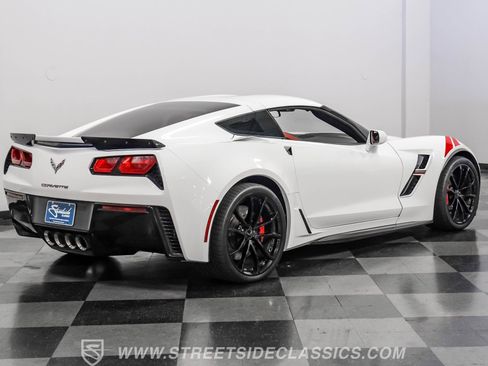 Used 2019 Chevrolet Corvette Grand Sport RWD image 13