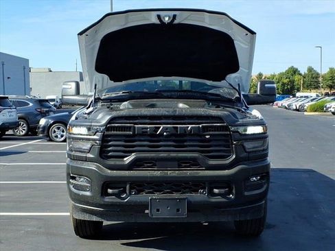 New 2026 RAM 3500 Tradesman image 19