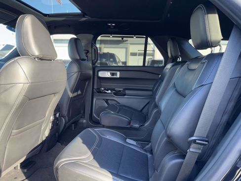 Used 2023 Ford Explorer ST w/ Equipment Group 401A image 10