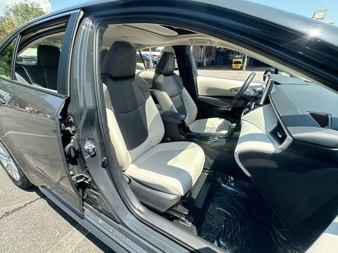 Used 2024 Toyota Corolla XLE FWD image 26