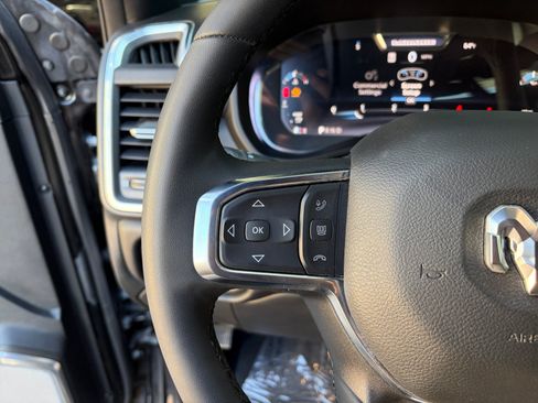 Used 2026 RAM 3500 Laramie AWD/4WD image 15