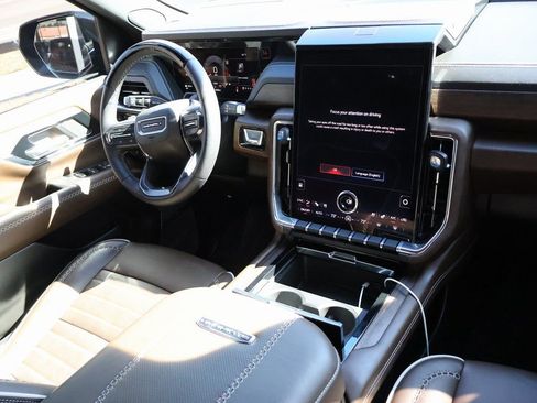 Certified 2026 GMC Yukon Denali Ultimate image 23