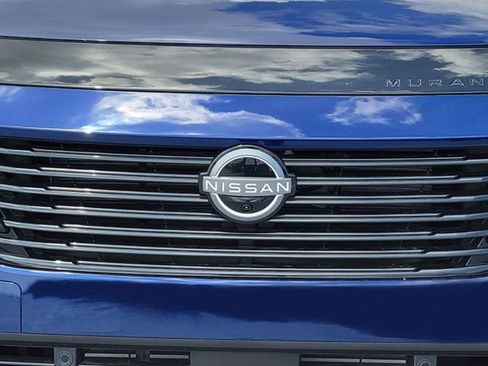 New 2025 Nissan Murano SL image 11