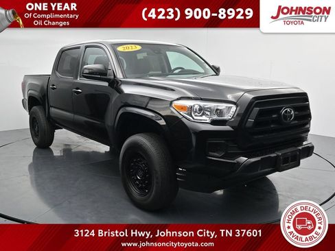 Used 2023 Toyota Tacoma SR AWD/4WD image 1