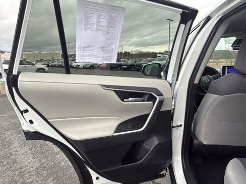 Used 2024 Toyota RAV4 XLE w/ Weather Package image 22