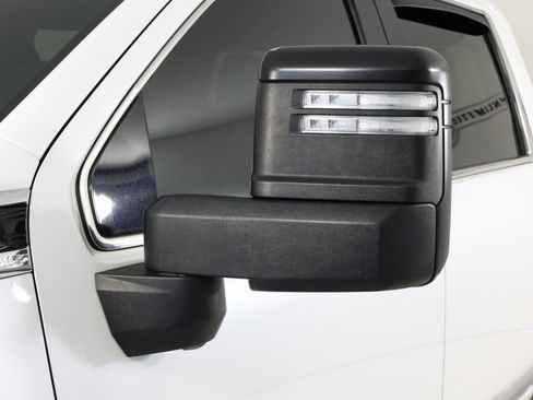 Used 2021 GMC Sierra 3500 Denali w/ Denali Ultimate Package image 52