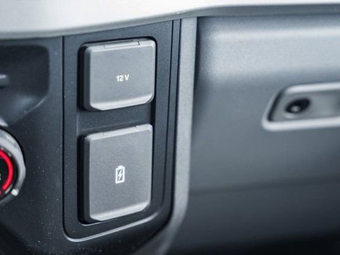 New 2026 Ford F250 Platinum image 37