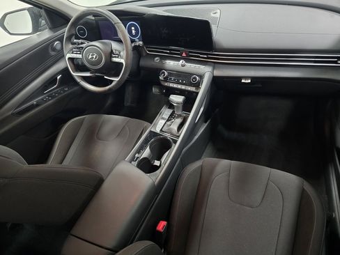 Used 2023 Hyundai Elantra SEL w/ Convenience Package image 20