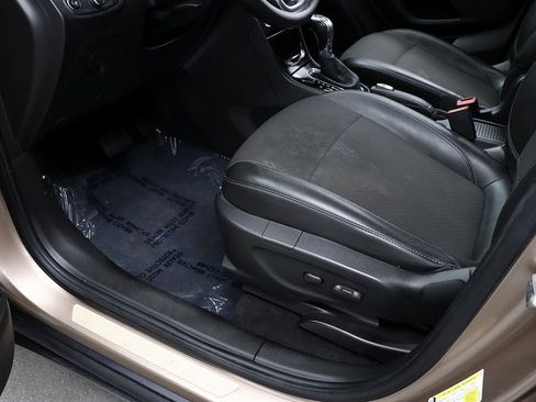 Used 2018 Buick Encore Preferred image 23