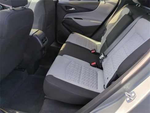 Used 2023 Chevrolet Equinox LT w/ Driver Convenience Package image 23