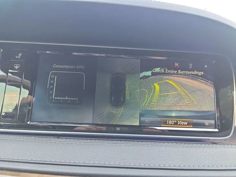 Used 2016 Mercedes-Benz S 550 Sedan image 31