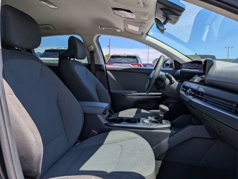 Used 2025 Kia K4 FWD image 30