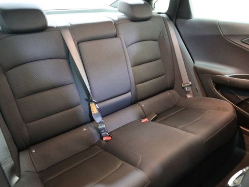 Used 2024 Chevrolet Malibu LT FWD image 12