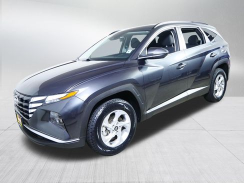 Used 2023 Hyundai Tucson SEL AWD/4WD image 3