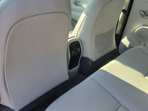 New 2026 Hyundai Kona SEL Premium image 12