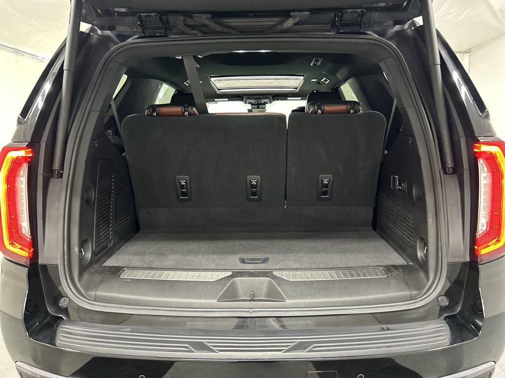 Used 2023 GMC Yukon Denali Ultimate AWD/4WD image 23