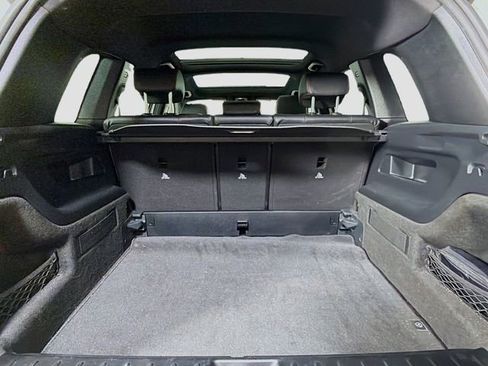 Used 2021 Mercedes-Benz GLB 250 4MATIC image 27