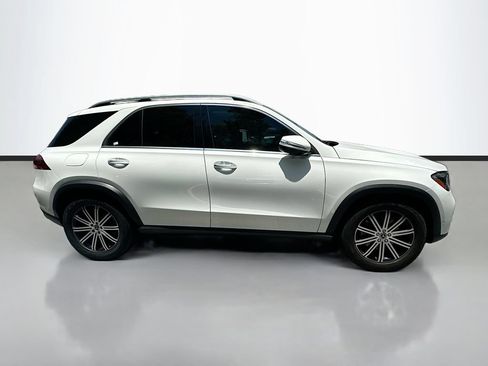 Certified 2024 Mercedes-Benz GLE 450 4MATIC image 4