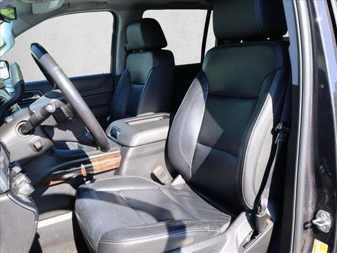 Used 2018 Chevrolet Tahoe LT AWD/4WD image 15