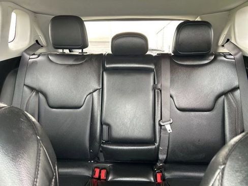 Used 2020 Jeep Compass Limited image 29