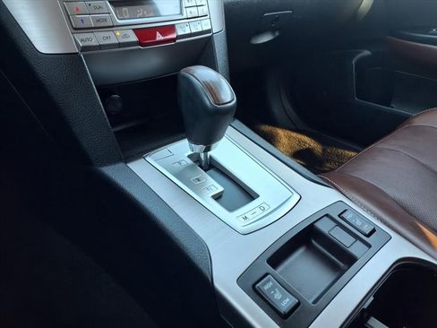 Used 2014 Subaru Outback 2.5i Limited image 28