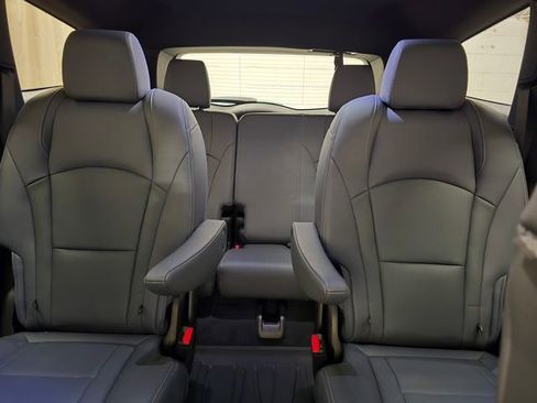 Used 2023 Buick Enclave Essence w/ Trailering Package, 5000 lbs. AWD/4WD image 24