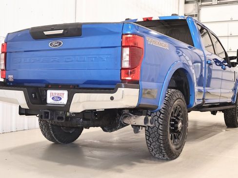 Certified 2020 Ford F350 Lariat w/ Tremor Off-Road Package image 10