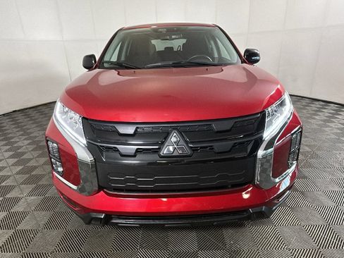 Used 2025 Mitsubishi Outlander Sport LE AWD/4WD image 7