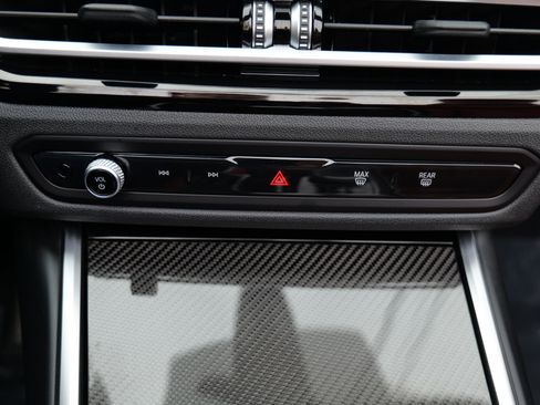 Used 2024 BMW M4 xDrive Competition w/ Executive Package image 30