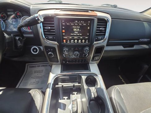 Used 2017 RAM 2500 Laramie w/ Off Road Package AWD/4WD image 11