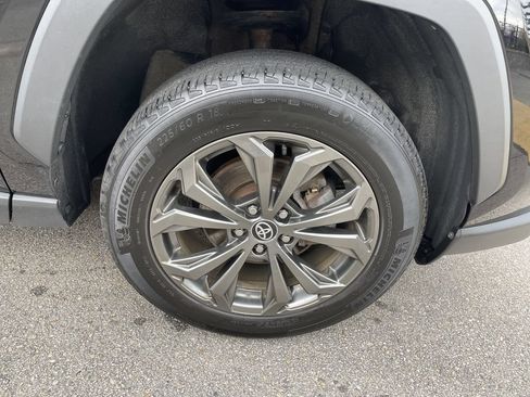 Certified 2023 Toyota RAV4 Limited AWD/4WD image 11