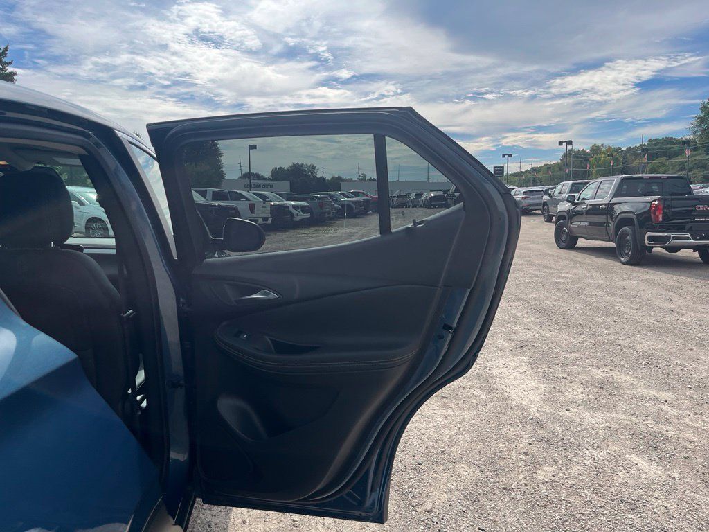 Used 2024 Buick Encore GX Preferred FWD image 30
