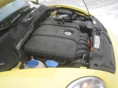 Used 2013 Volkswagen Beetle 2.5 image 27