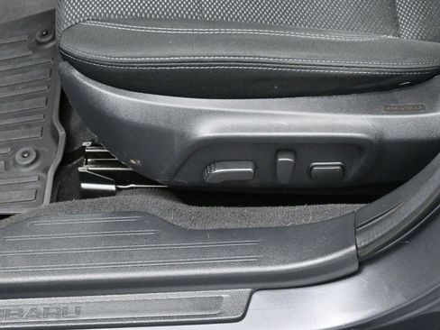 Used 2019 Subaru Outback 2.5i Premium image 13