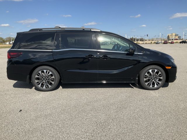 New 2026 Honda Odyssey Elite image 13