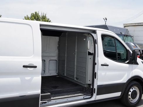 Used 2021 Ford Transit 250 Low Roof RWD image 14