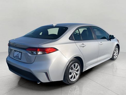 Used 2024 Toyota Corolla LE image 6