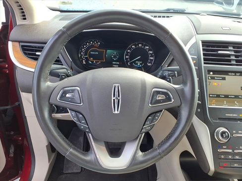 Used 2017 Lincoln MKC Select w/ Lincoln MKC Climate Package image 20