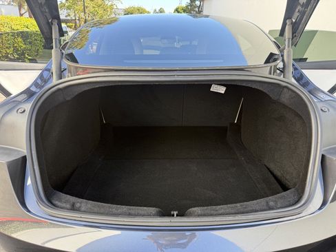 Used 2024 Tesla Model 3 Long Range AWD/4WD image 16