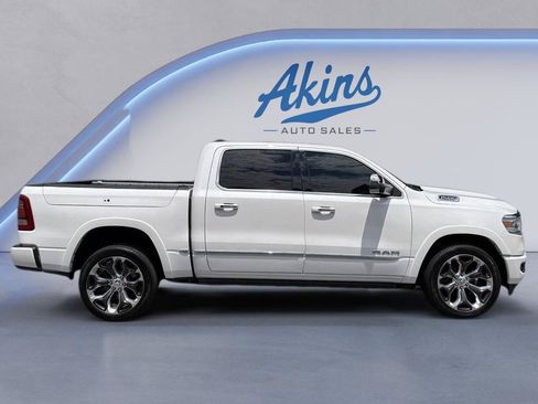 Used 2019 RAM 1500 Limited AWD/4WD image 2
