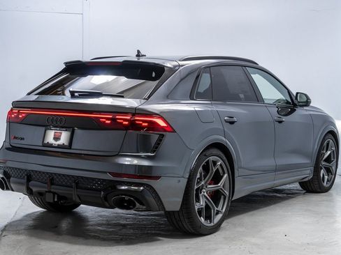 New 2026 Audi RS Q8 performance image 7