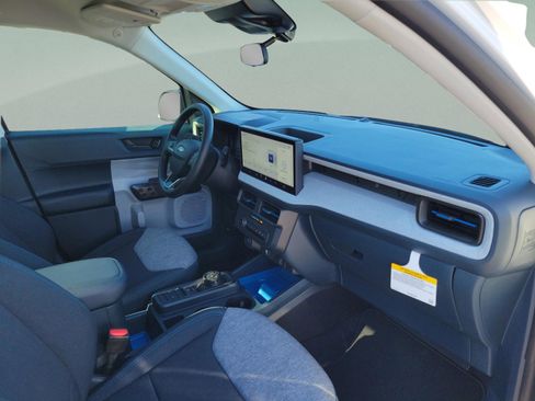 New 2026 Ford Maverick XLT image 30