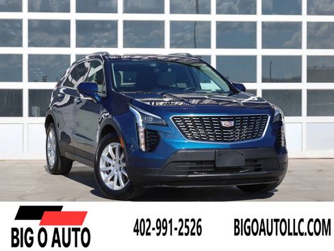 Used 2019 Cadillac XT4 Luxury AWD/4WD image 1