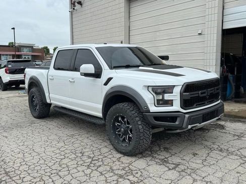 Used 2017 Ford F150 Raptor w/ Equipment Group 802A Luxury AWD/4WD image 5