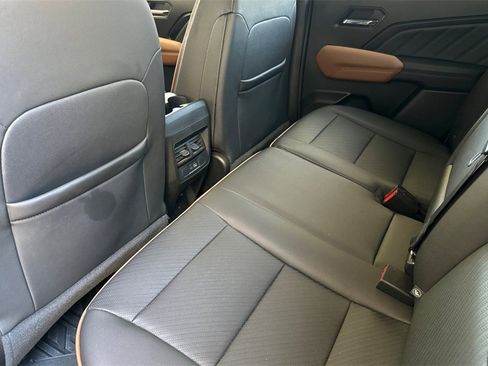 Used 2023 GMC Canyon AT4 w/ AT4 Premium Package image 14