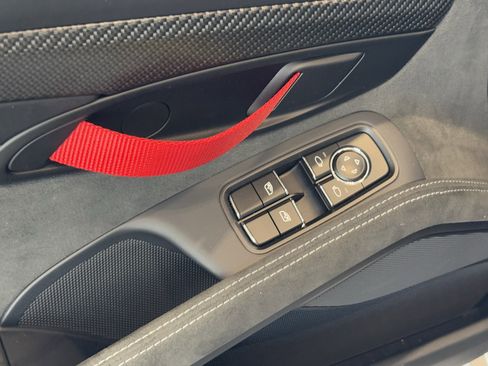 Used 2025 Porsche 718 Cayman GT4 RS image 15