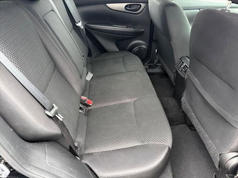 Used 2017 Nissan Rogue Sport S w/ S Appearance Package image 19