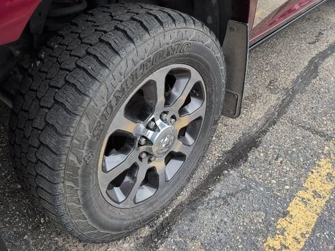 Used 2022 RAM 3500 Limited AWD/4WD image 14