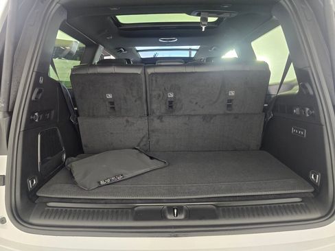 New 2026 Jeep Grand Wagoneer Limited image 14