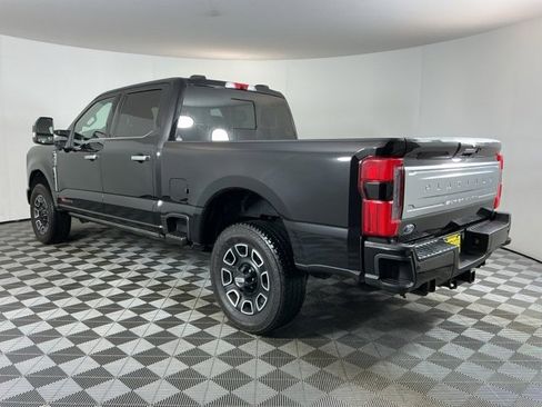 Used 2024 Ford F350 Platinum image 6